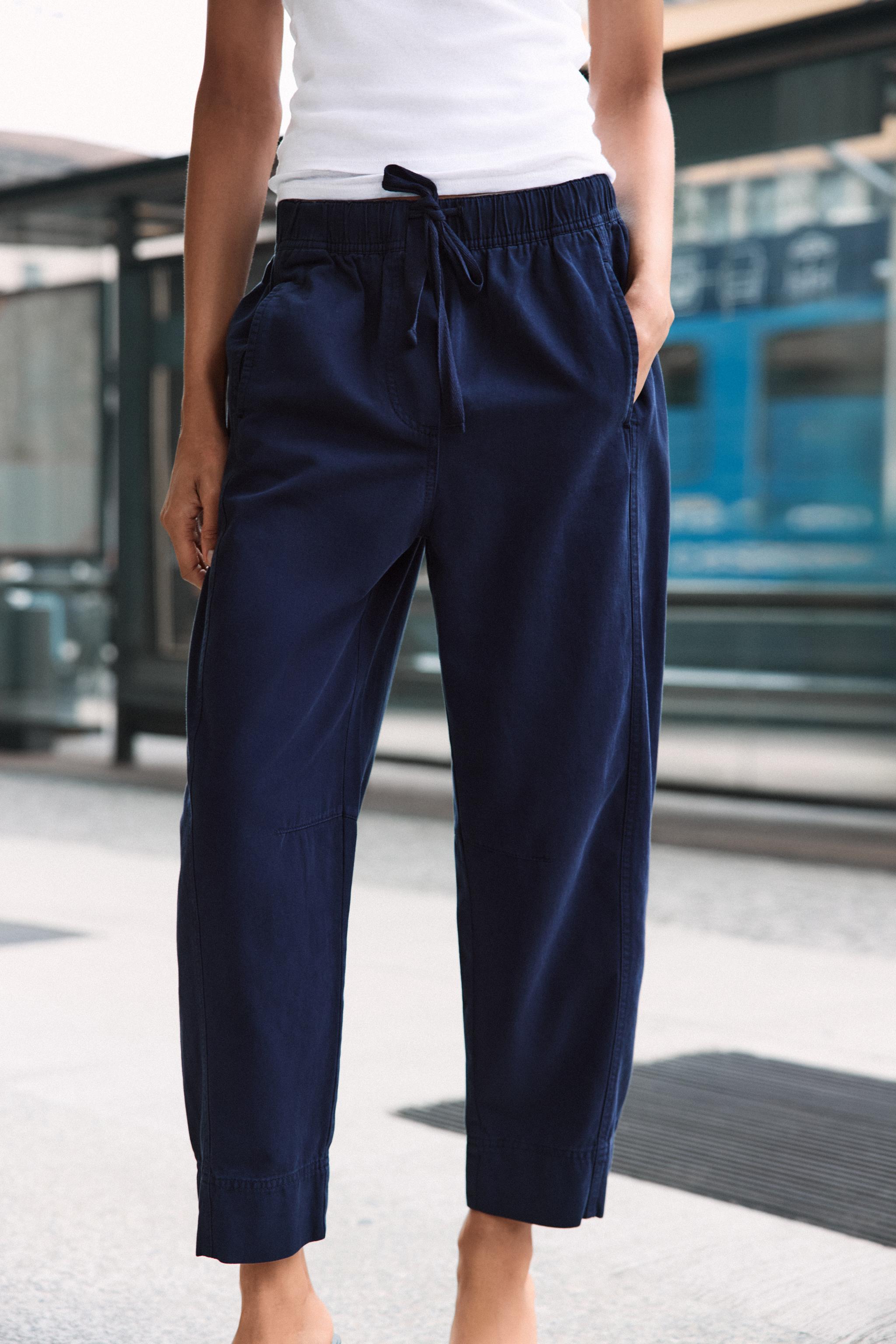 ELASTIC WAIST PANTS
